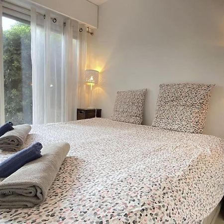 Rabiac - Charming 1 Bedroom With Private Garden 昂蒂布 外观 照片