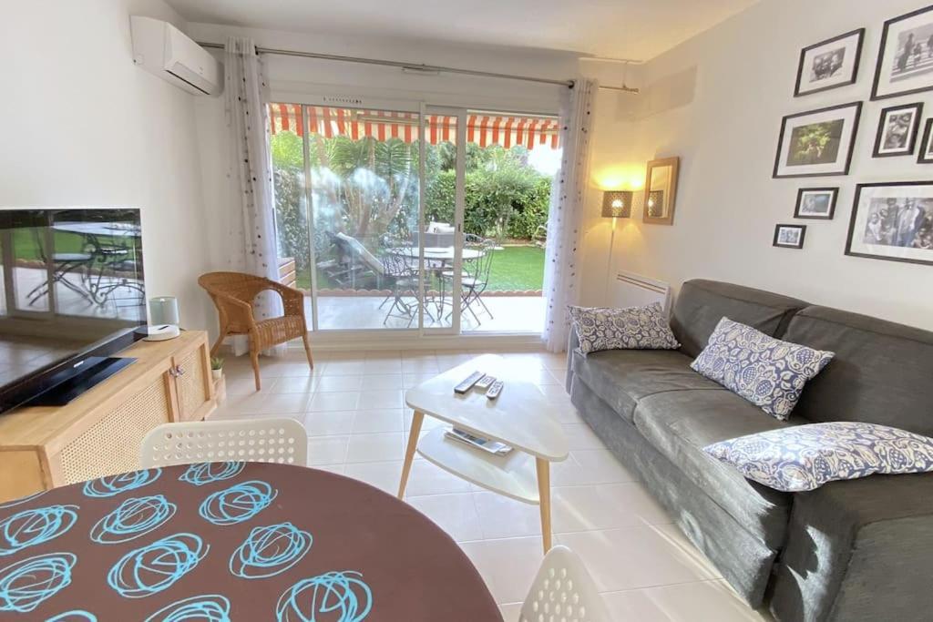 Rabiac - Charming 1 Bedroom With Private Garden 昂蒂布 外观 照片