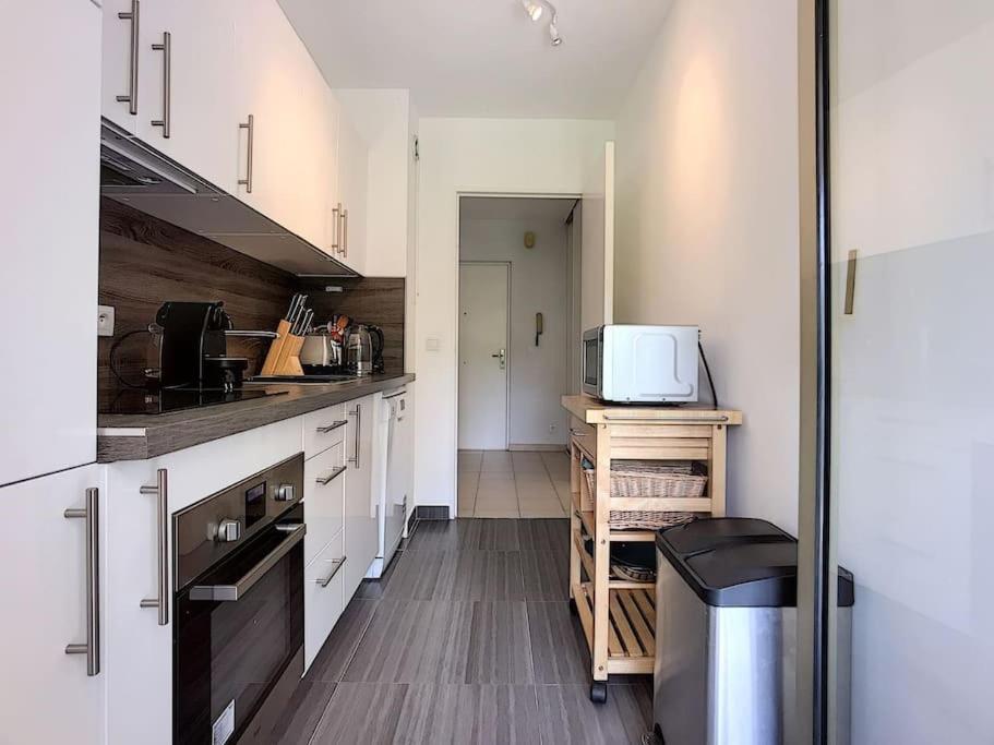 Rabiac - Charming 1 Bedroom With Private Garden 昂蒂布 外观 照片